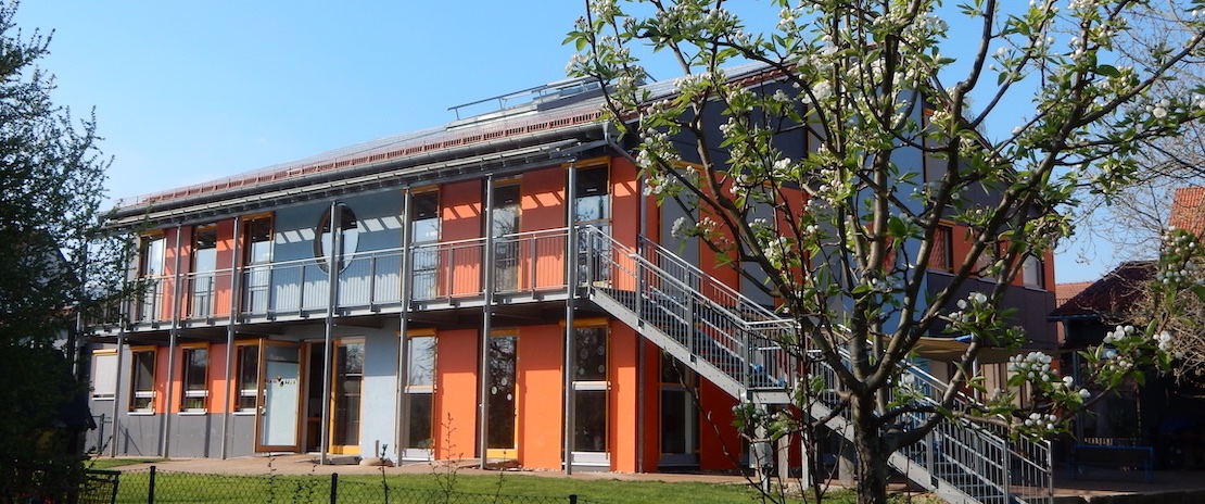Gebäude Haus für Kinder Krempoli